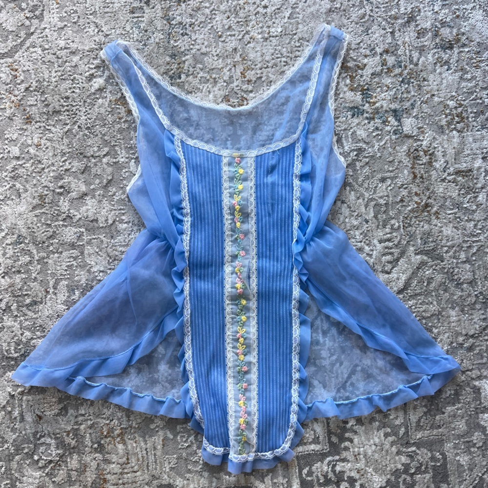 Vintage slip top